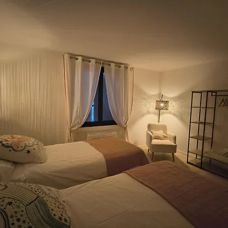 Argonaute Apartment *
